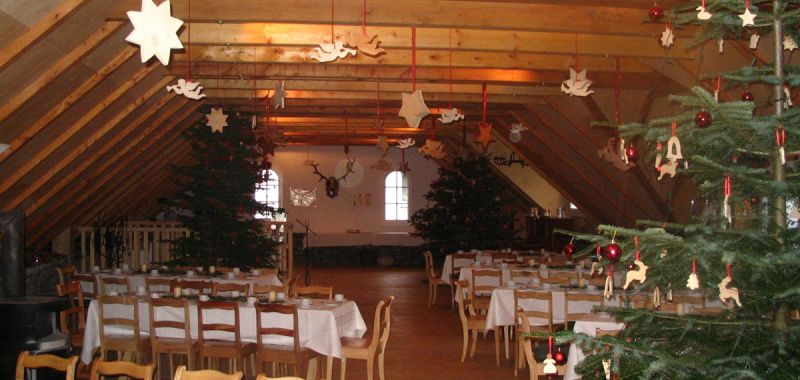 stall-oben-eingedeckt.jpg