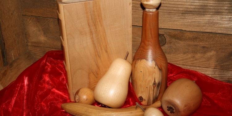 stilleben-aus-holz.jpg
